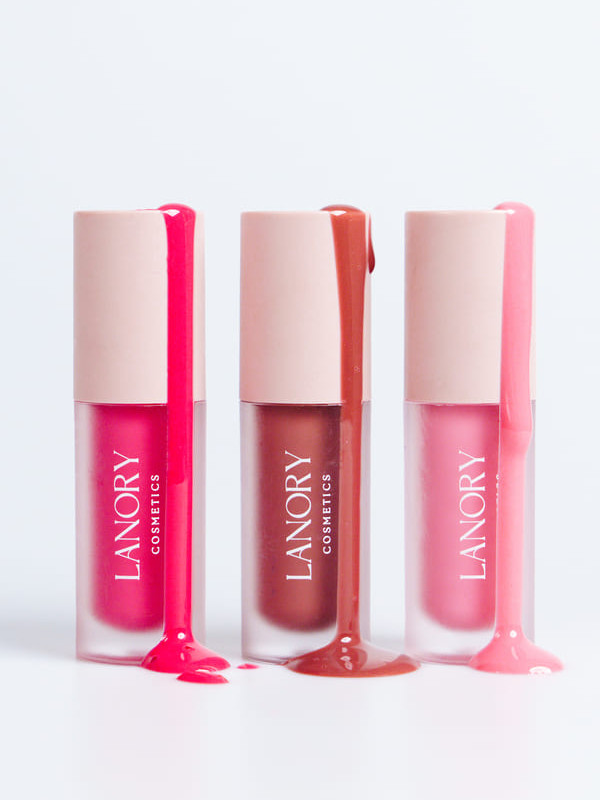 LANORY-20-600x800w.jpg Hybrid Lip Oils: Full Lip Experience
