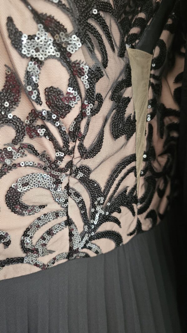 20251212_101153 Midnight Grace Dress