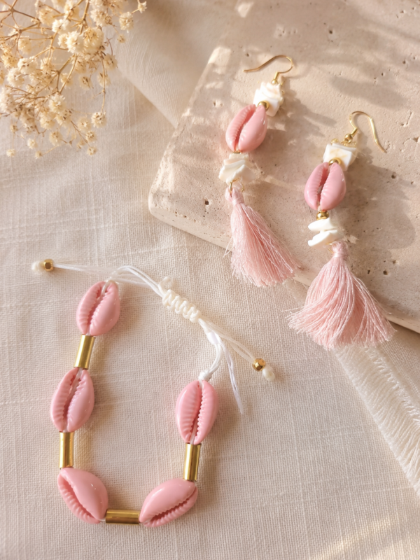Pink Shell Tassel Set