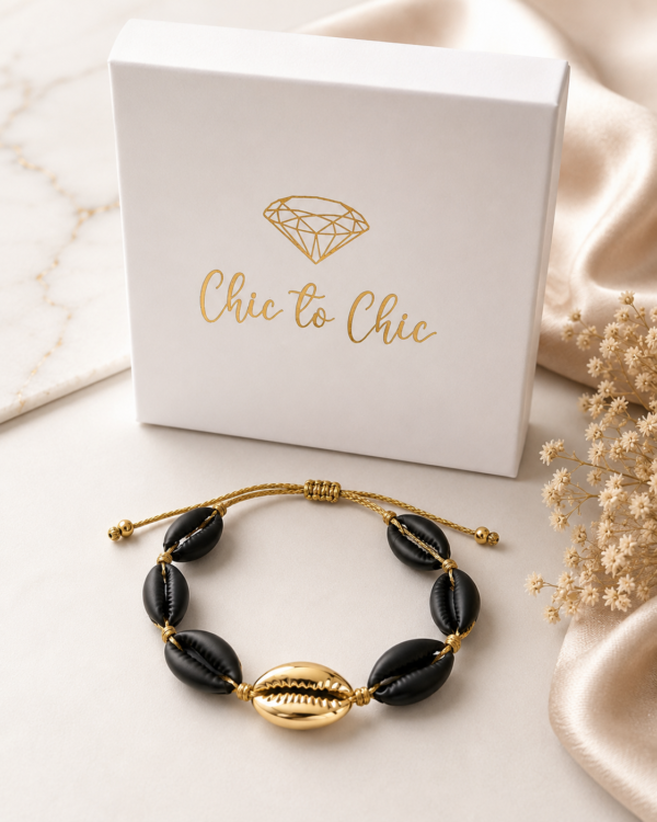 Shell Charm Cord Bracelet