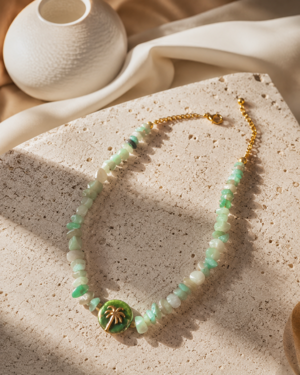 Mint Palm Necklace